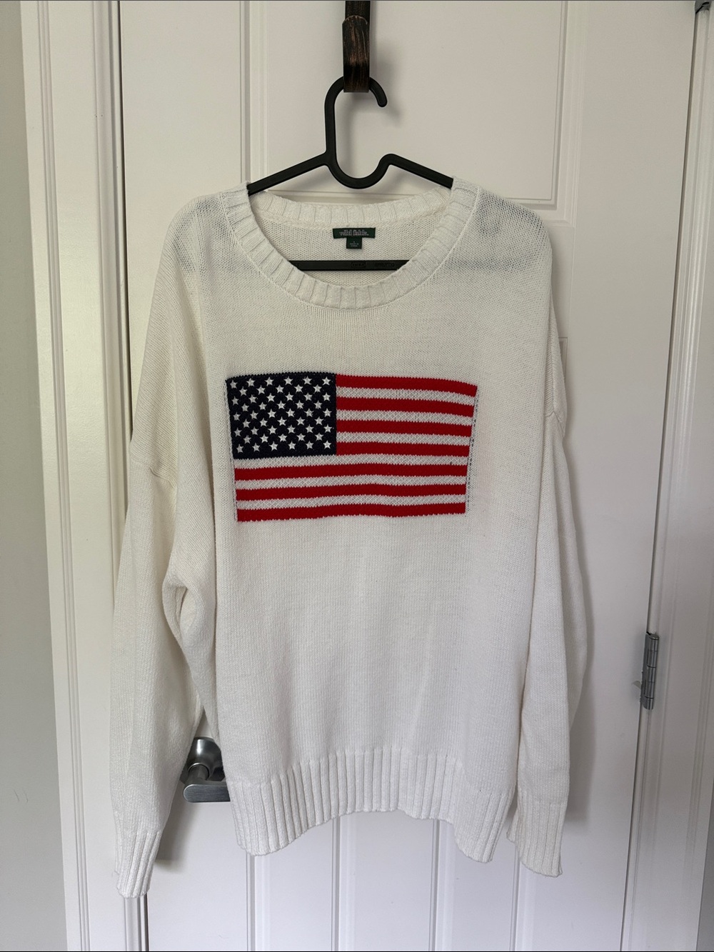wild fable White Crewneck Sweater with Red & Blue Flag Intarsia